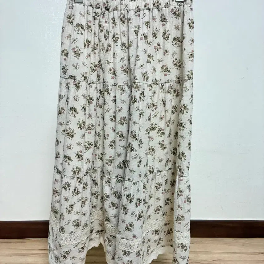 [BUNJANG] Morrigirl Floral Pattern Long Skirt / 모리걸 하구미 꽃무늬 롱스커트