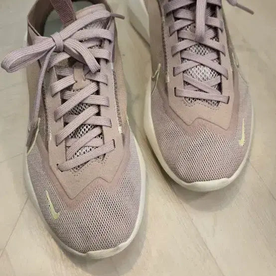 [BUNJANG] Nike Vista Lite Fossil Mesh Women's Sneakers (235) / 나이키 여성 운동화 235 나이키 비스타 라이트 파슬 메쉬