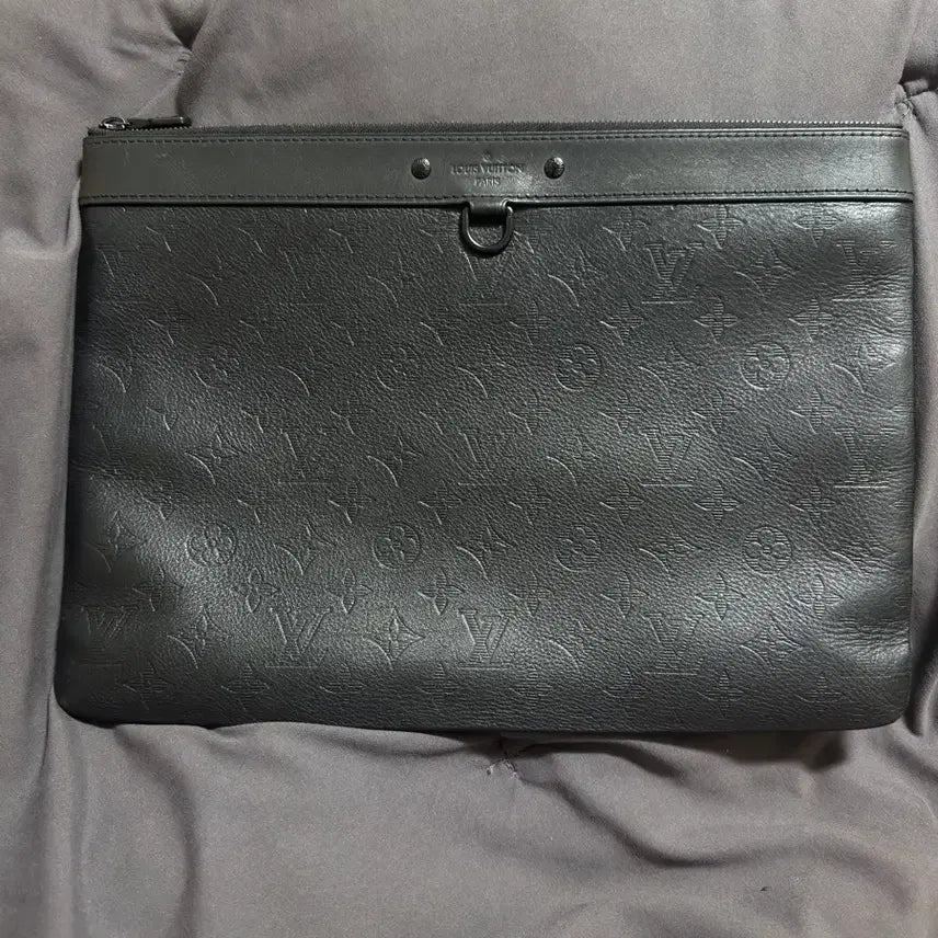 [BUNJANG] Louis Vuitton Shadow Monogram Clutch / 루이비통 쉐도우 모노그램 클러치