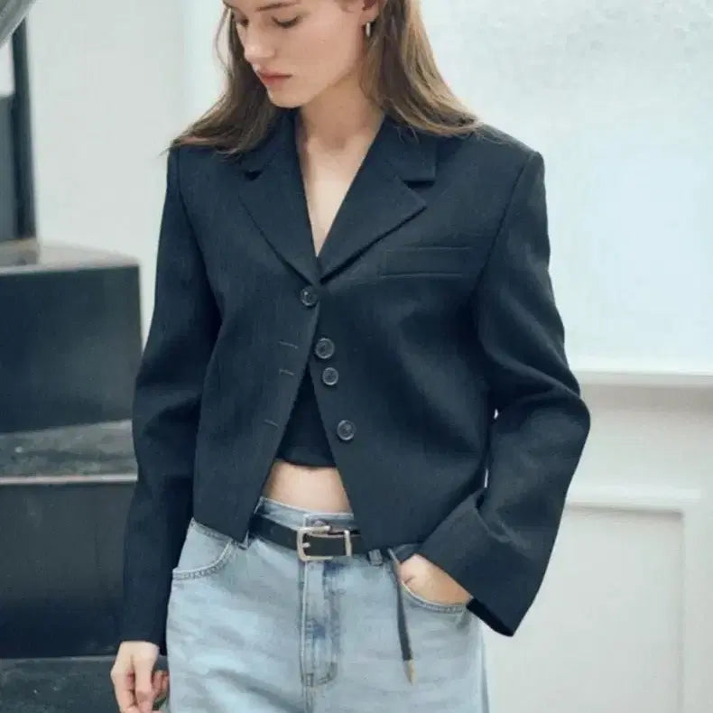 [BUNJANG] Lubru Button Point Crop Jacket Black Size 2 / 루에브르 크롭자켓 블랙 2사이즈