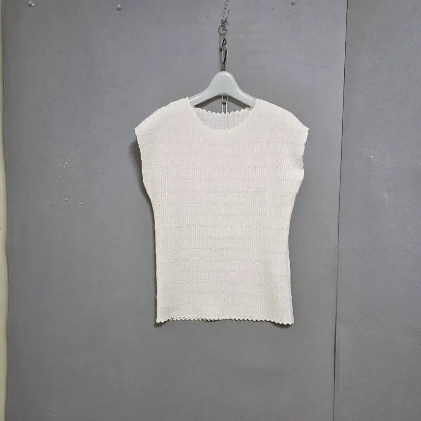 [BUNJANG] Pleats Me Soft Pink T-Shirt FF / 플리츠미 연핑크 티셔츠 FF  n5923