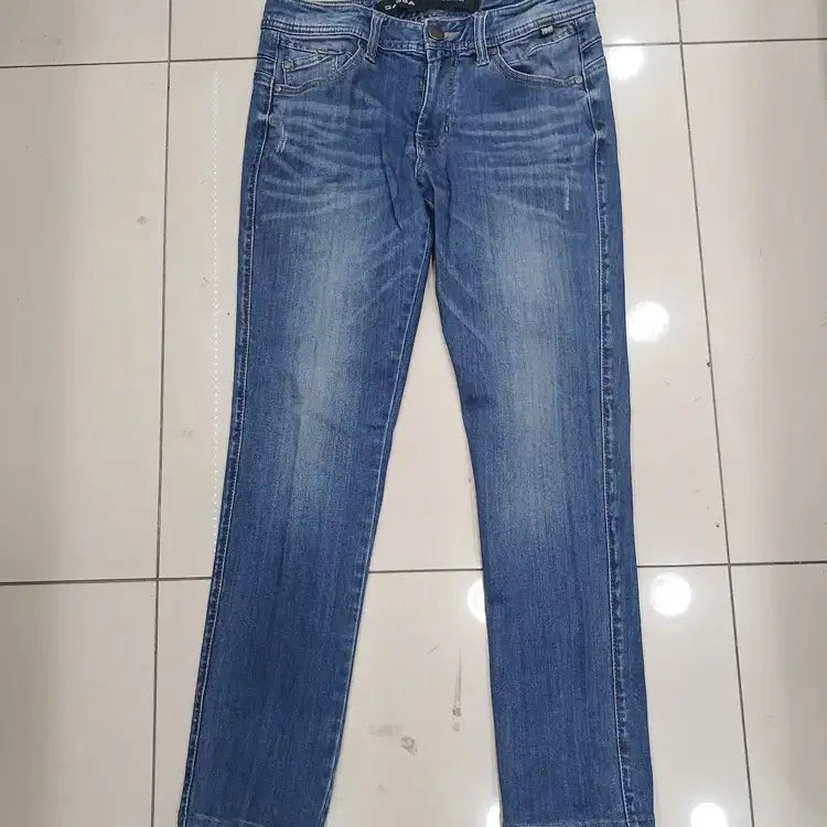 [BUNJANG] GABBA 29 Waist Straight Leg Jeans Medium Wash / GABBA 29사이즈 중청워싱 일자 청바지 중고