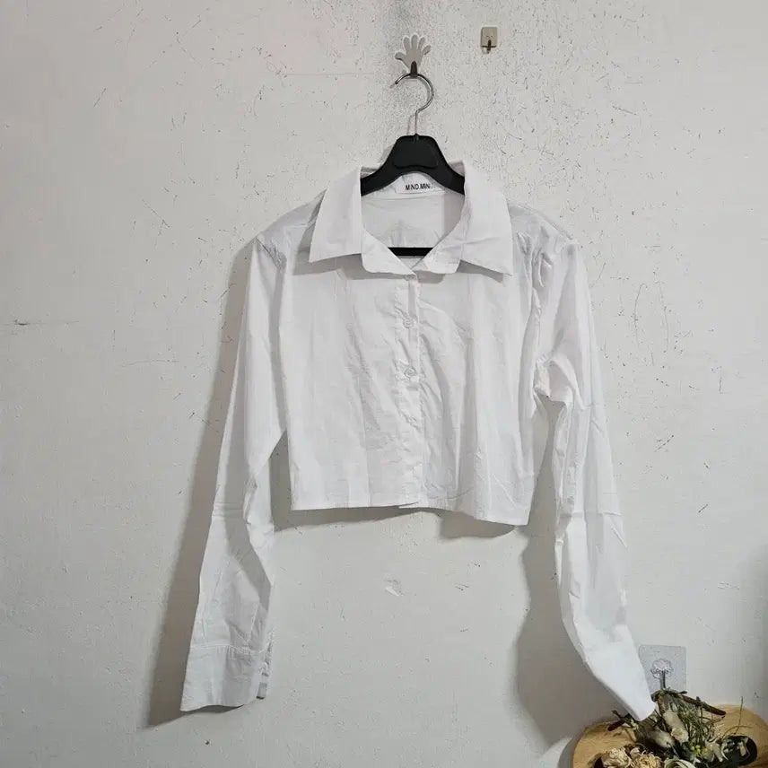 [BUNJANG] MND.MND White Crop Shirt / MND.MND 화이트 크롭 셔츠