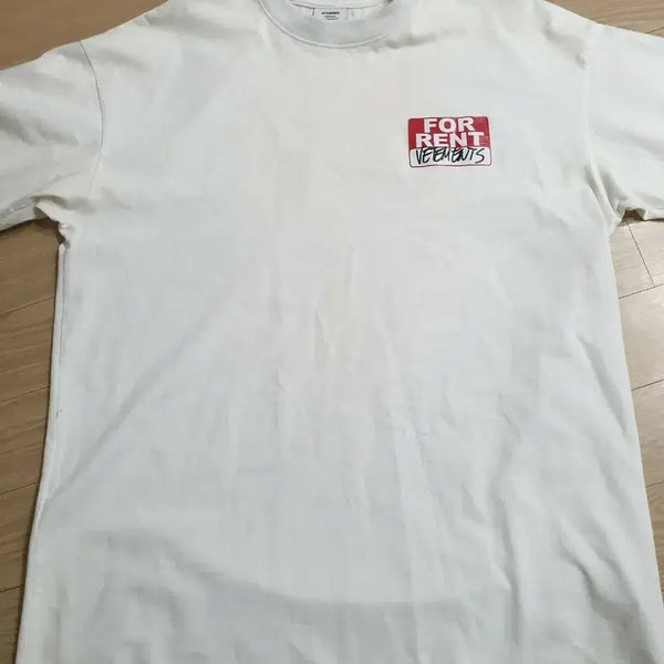 [BUNJANG] Vetements For Rent White T-Shirt / 베트멍 For Rent 화이트 티셔츠