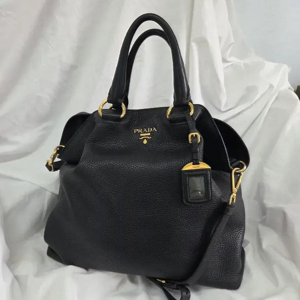 [BUNJANG] Prada Vitello Daino 2-Way Bag / 프라다 비텔로 다이노 2way 빅팩