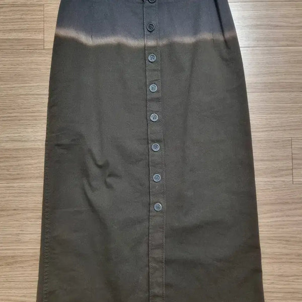 [BUNJANG] Prada Brown Gradient Two-Tone Button Skirt Size 40 / 정품 프라다 밤색 그라데이션 투톤 버튼 스커트 치마 40사이즈 prada