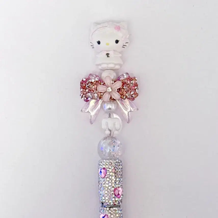 [BUNJANG] Hello Kitty Aurora Deco Ballpoint Pen / 키티오로라볼펜 공주키티 수제볼펜 데코볼펜 키티볼꾸 키티비즈