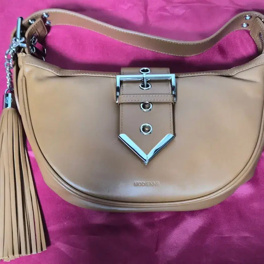 [BUNJANG] Modiang Rach Bag Camel Brown Hobo Bag / 모디앙 라차백 카멜브라운 호보백