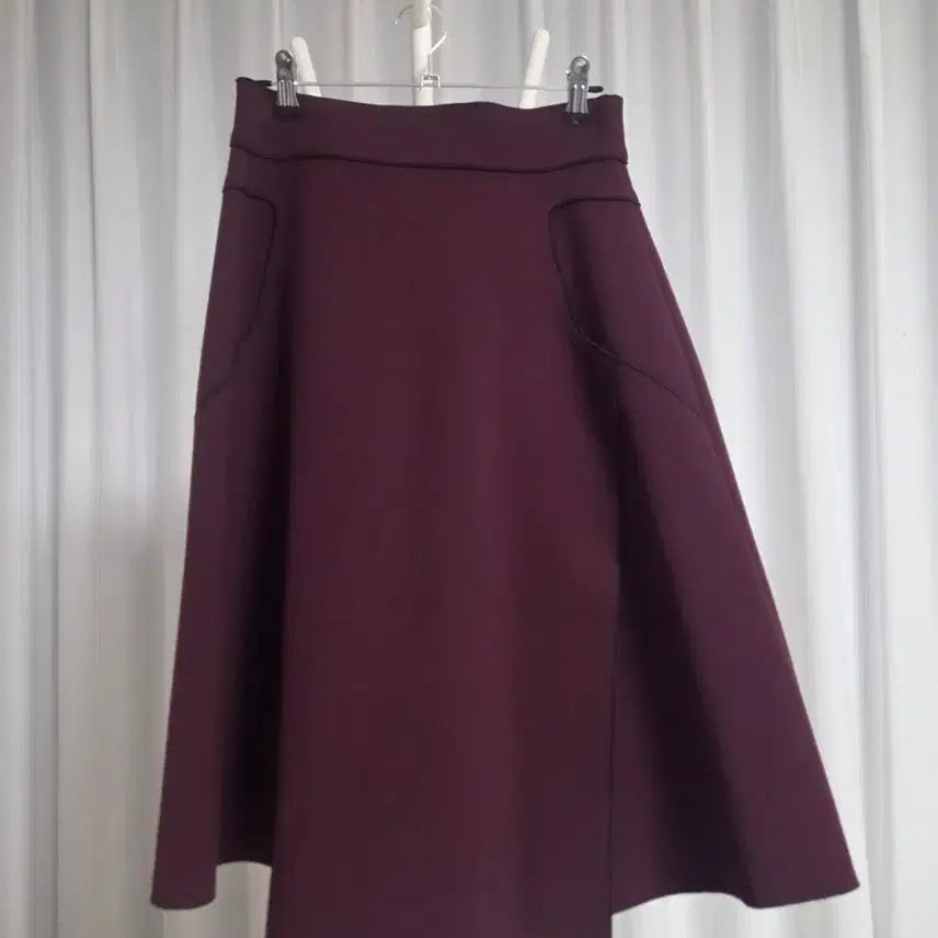 [BUNJANG] MICHAA Burgundy A-Line Midi Skirt / 미샤 버건디 A라인 미디 스커트