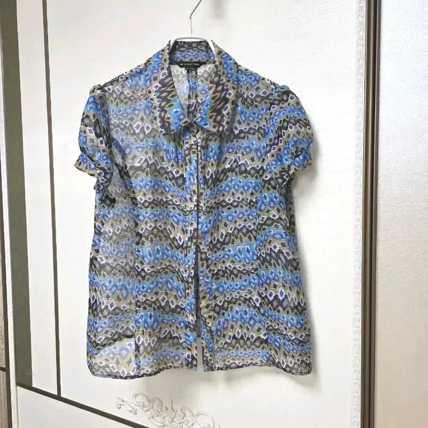 [BUNJANG] Blue Print Puff Sleeve Short Sleeve Blouse / 블루 프린트 퍼프소매 반팔 블라우스 (95)
