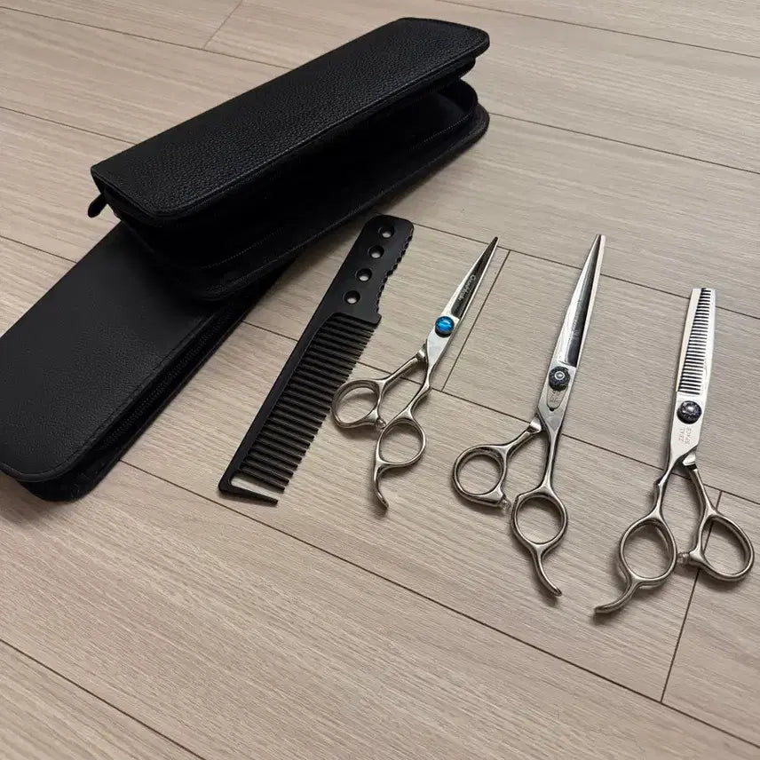 [BUNJANG] ZEAL S-Face 3-Piece Hairdressing Scissor Set with Comb and Tweezers / ZEAL sface 미용 가위 3종 빗세트 일제핀셋세트일괄