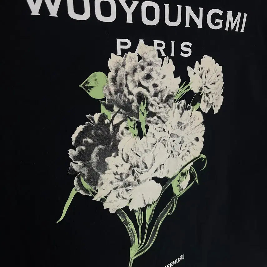 [BUNJANG] Wooyoungmi Flower Print Back Logo T-Shirt Black / [46] 우영미 플라워 프린트 백로고 티셔츠 블랙