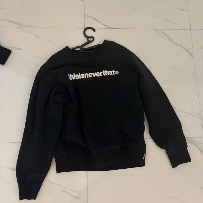 [BUNJANG] thisisneverthat Crewneck Sweatshirt / 디스이즈네버댓 맨투맨