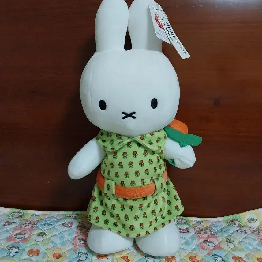 [BUNJANG] Miffy Tulip Dress Plush Toy (Approx. 32cm) / 네덜란드 미피인형 miffy