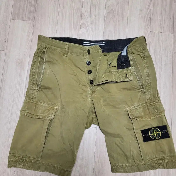 [BUNJANG] Stone Island Cargo Shorts Size 31 / 스톤아일랜드 카고 반바지 31