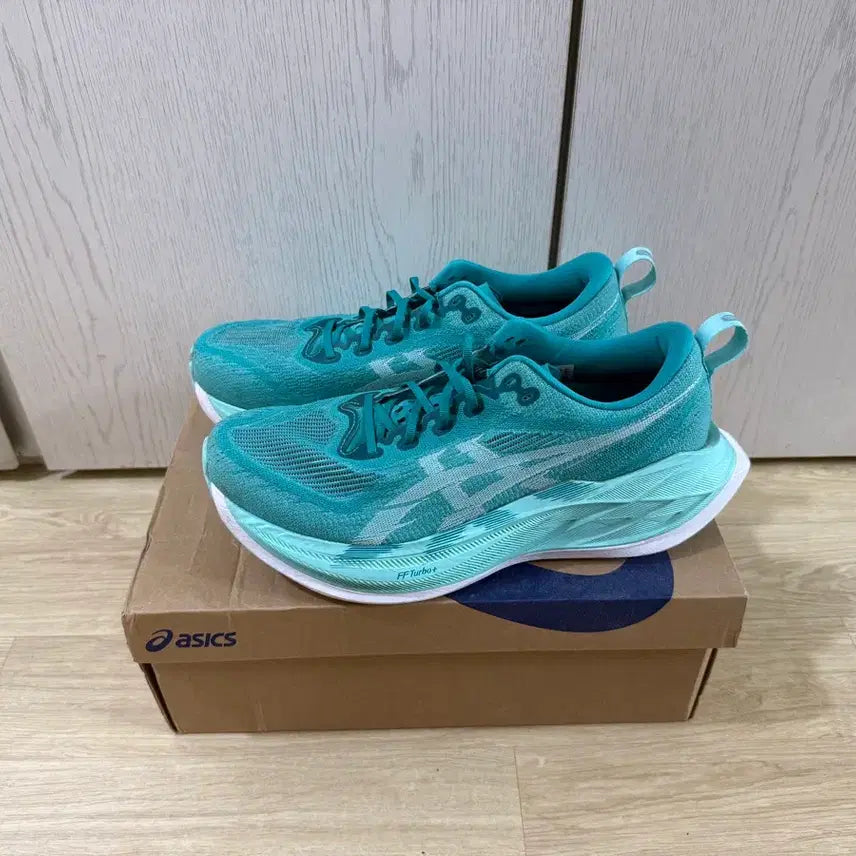 [BUNJANG] Asics Superblast 2 Mint Running Shoes / 아식스 슈퍼블라스트2 민트 282.5