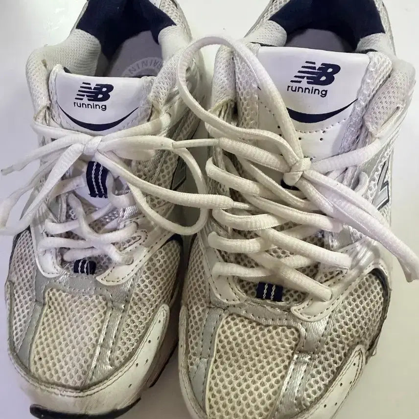 [BUNJANG] New Balance 530 White Silver Running Shoes 235 / 뉴발란스530 화이트실버 런닝화 235운동화