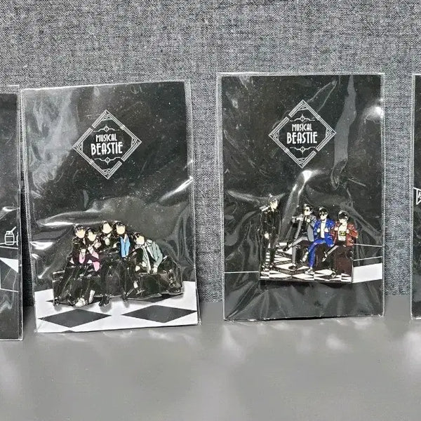 [BUNJANG] Musical "The Beastie" 2017 & 2020 Badge Set / 뮤지컬 비스티 2017, 2020 뱃지