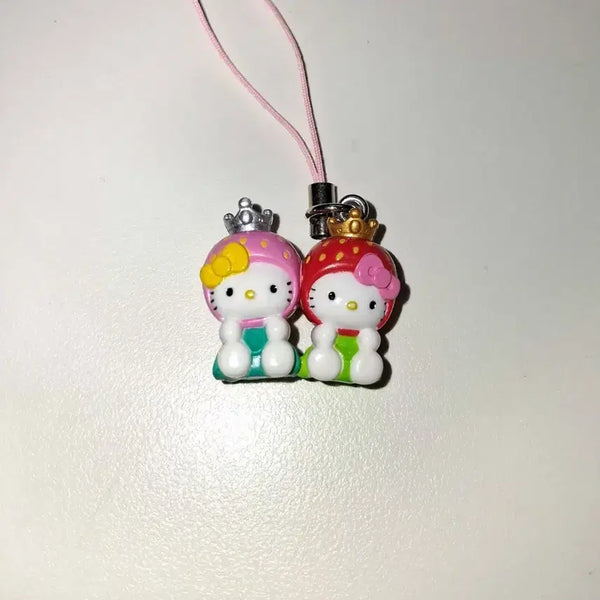 [BUNJANG] Classic Strawberry Kitty Strap / 딸기 고전키티스트랩