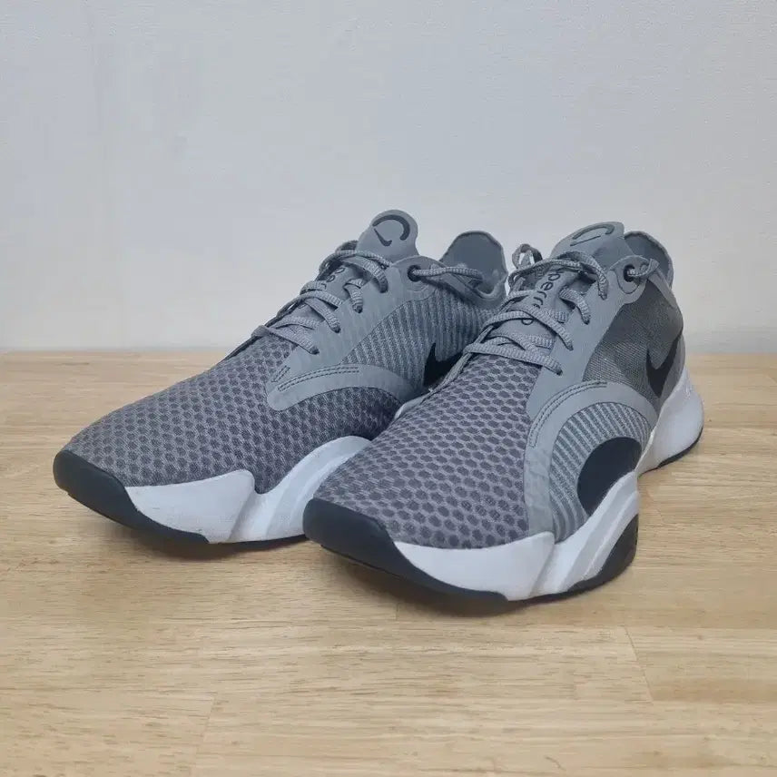[BUNJANG] Nike SuperRep Go Particle Grey Athletic Shoes (Size 285mm) / 나이키 슈퍼렙 고(Nike SuperRep Go) 파티클 그레이 285m