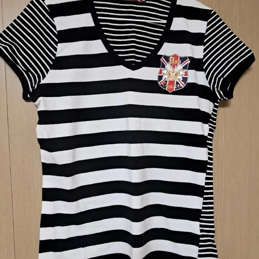 [BUNJANG] ASK Striped Short Sleeve T-Shirt Size M / ASK 스트라이프 반팔 티셔츠 M 빈티지 y2k