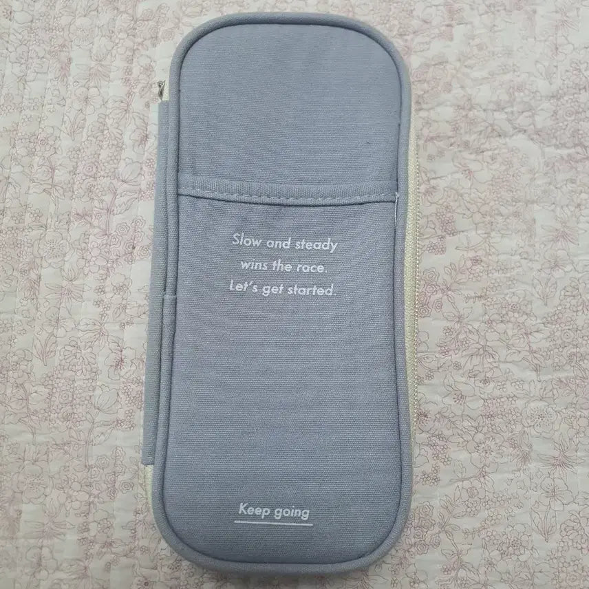 [BUNJANG] Slow and Steady Pastel Pen Case / 파스텔톤 필통 (Slow and steady)