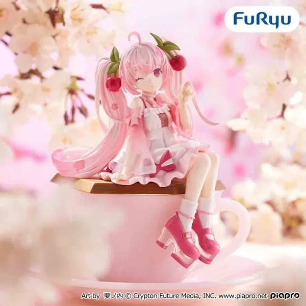 [BUNJANG] FURYU Vocaloid Hatsune Miku Sakura Miku 2025 Wink Figure / 하츠네 미쿠 후류 누들스토퍼 사쿠라 미쿠 2025 윙크 피규어