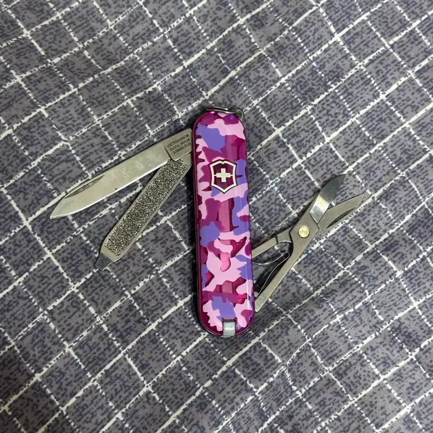 [BUNJANG] Victorinox Minimalist Tool Pink Camo Swiss Army Knife / 빅토리녹스 미니멀티툴 핑크카모 맥가이버칼