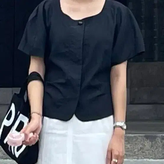 [BUNJANG] Movenne Short Sleeve Blouse Nylon Black / movenne 여름 블라우스