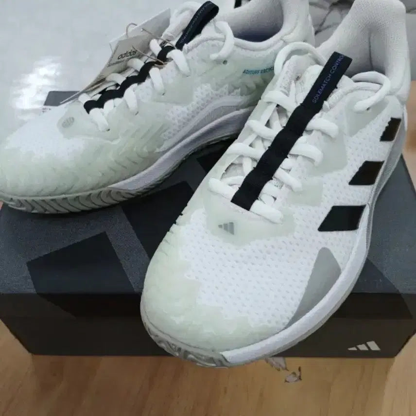 [BUNJANG] Adidas New Shoes / 아다다스신발(세제품)