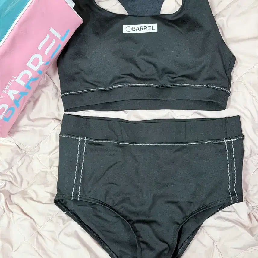 [BUNJANG] Barrel Women's Bikini Set with Bag - Size M / 배럴 여성 수영복 비키니 가방 세트 m사이즈