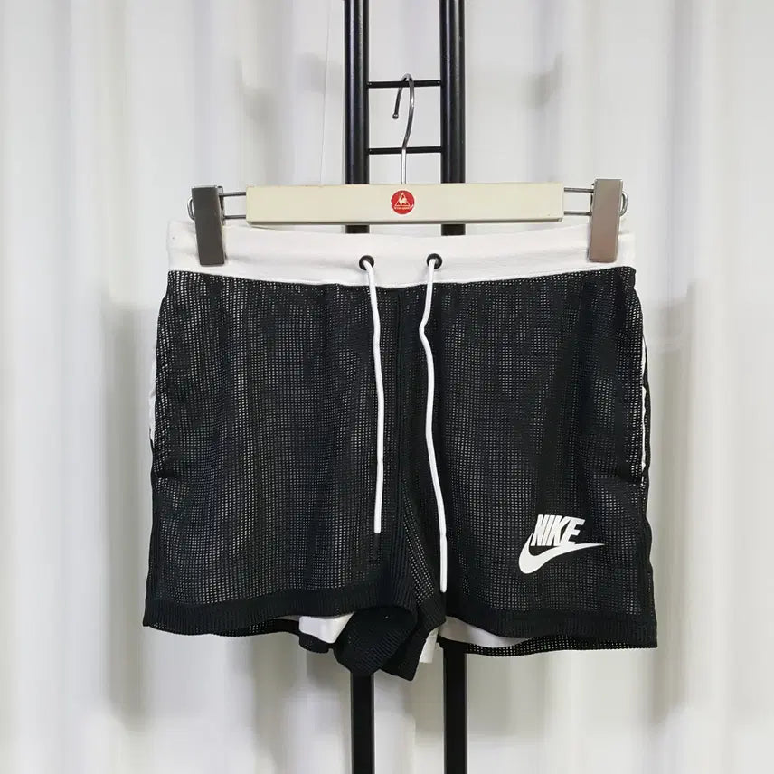 [BUNJANG] Nike Women's Training Shorts (27-28 inch) / 나이키 여성 트레이닝 숏팬츠 27-28추천 오일장