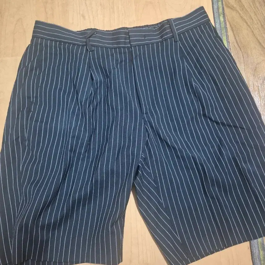 [BUNJANG] Striped Shorts / 스트라이프 반바지