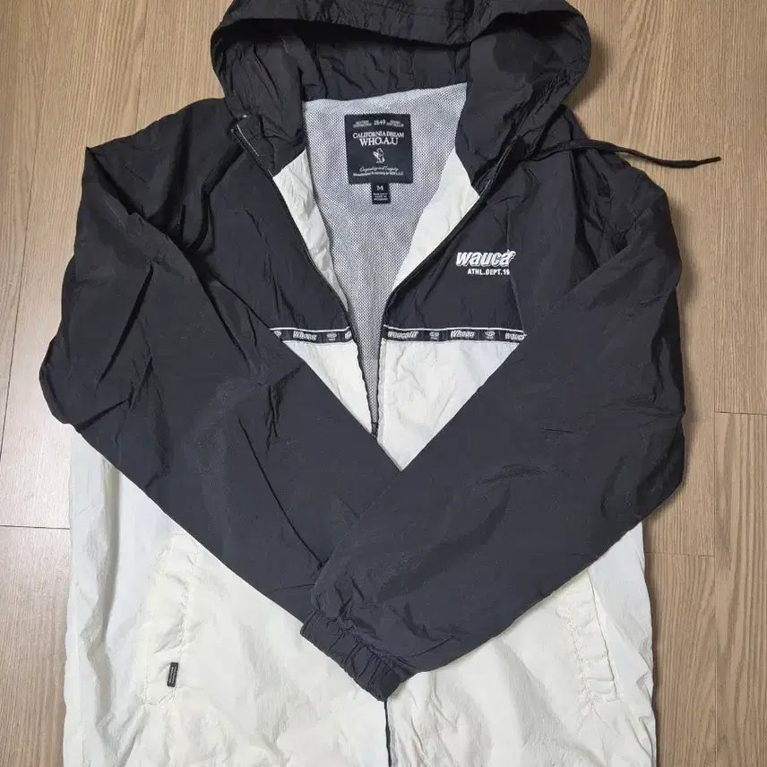 [BUNJANG] WHO.A.U Windbreaker Jacket Black White M / WHO.A.U 후아유 바람막이 M