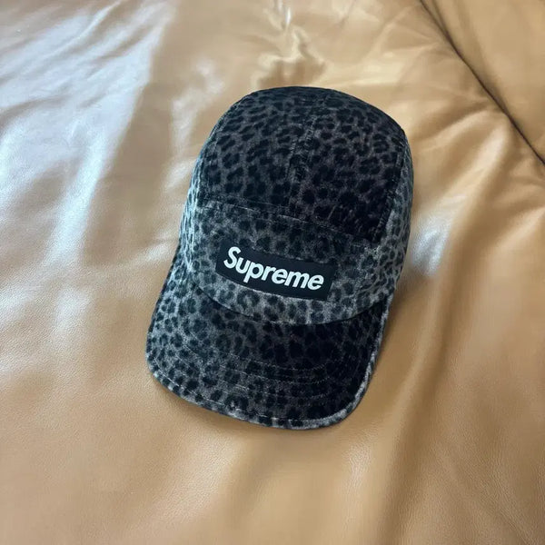 [BUNJANG] Supreme 24SS Leopard Velvet Camp Cap / 슈프림 캠프캡 모자 박스로고 24ss 레오파드 벨벳 블랙
