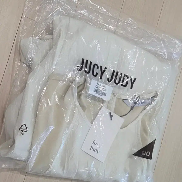 [BUNJANG] Judy Judy Women's Short Sleeve Dress / (새제품)쥬시쥬디 여성 반팔 원피스 90