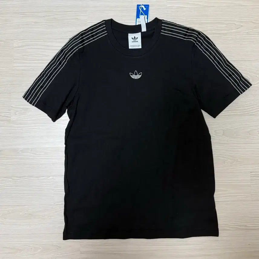 [BUNJANG] Adidas T-Shirt / 아디다스 티셔츠