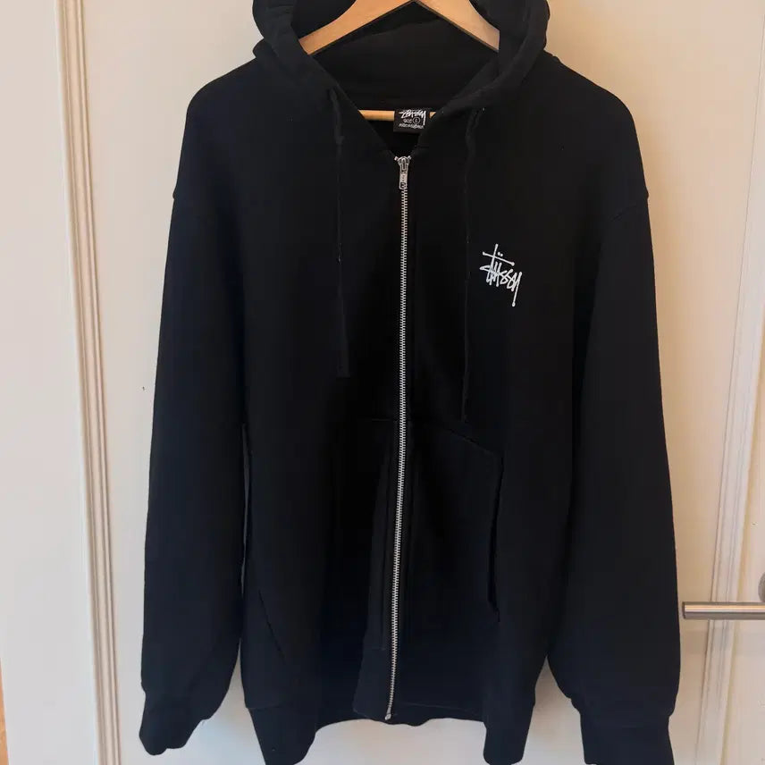 [BUNJANG] Stussy Basic Logo Zip-Up Hoodie / 스투시 (STUSSY)베이직 로고 후드집업