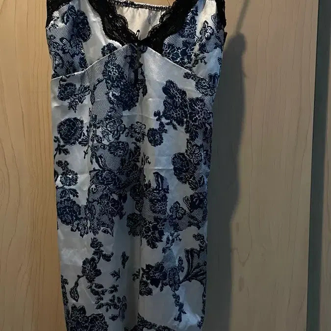 [BUNJANG] Blue Flower Lace Slip Dress / 블루 플라워 레이스 슬립 원피스