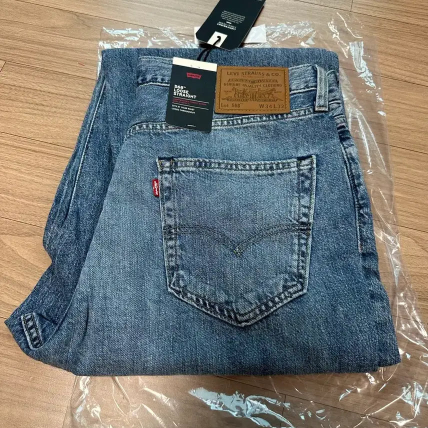[BUNJANG] Levi's 568 Loose Linen Denim Jeans Medium Wash (34x32) / 34x32 리바이스 568 루즈 린넨 데님 진 미디움 워시