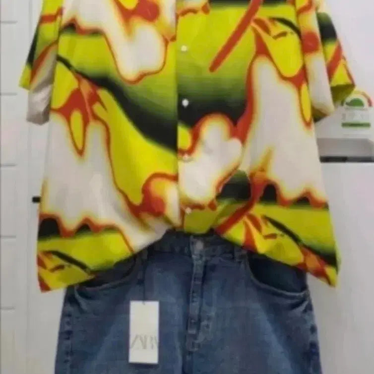 [BUNJANG] Zara Pattern Short Sleeve Shirt / 자라 패턴 반팔 셔츠