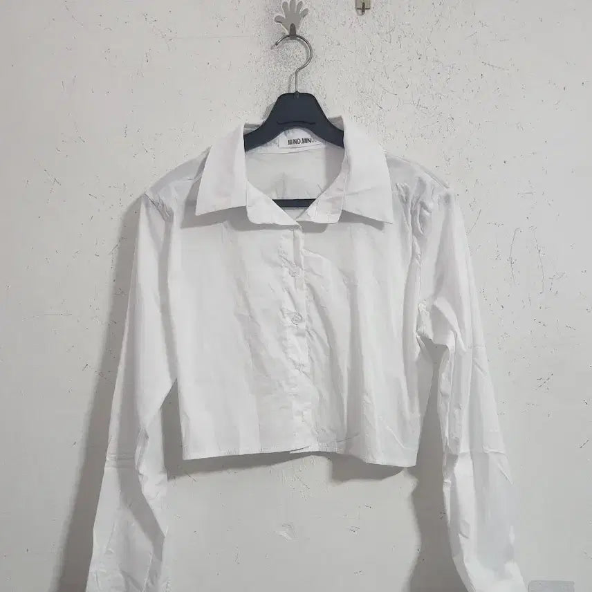 [BUNJANG] MIND MIND White Crop Shirt / MIND MIND 흰색 크롭 셔츠