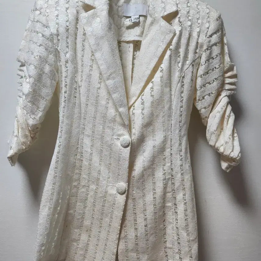 [BUNJANG] DINT Lace Jacket / DINT 레이스 자켓