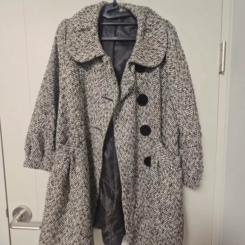 [BUNJANG] Chocolate Herringbone Coat / 초코색 헤링본 코트