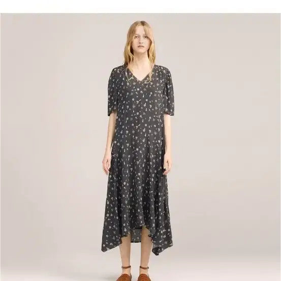 [BUNJANG] Thursday Island V-Neck Pattern Long Dress / 써스데이아일랜드 브이넥패턴원피스