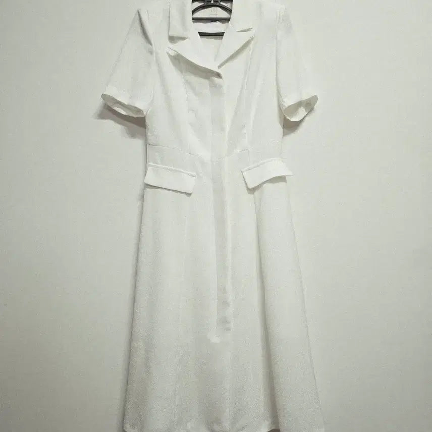 [BUNJANG] UNE Short Sleeve Collared Shirt Dress / une 반팔 카라넥 셔츠형 원피스66