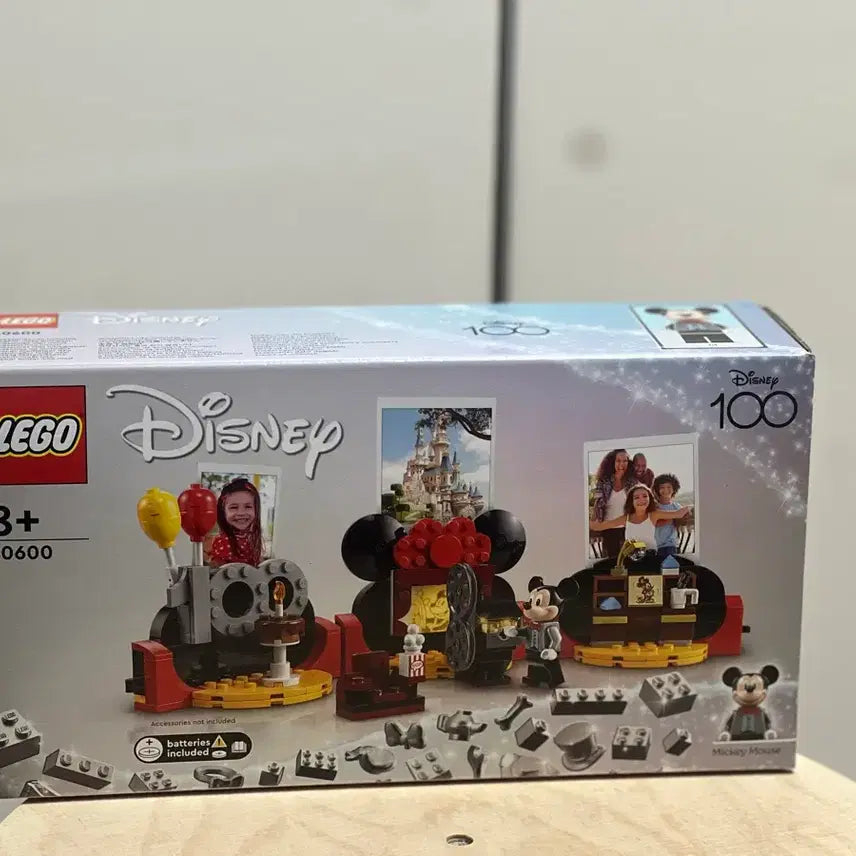 [BUNJANG] LEGO Disney 100th Anniversary Mickey Mouse Building Set / 레고 디즈니 100주년 미키마우스 40600