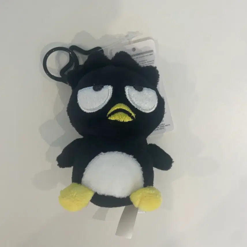 [BUNJANG] Sanrio Badtz-Maru Mini Plush Keychain (8cm) / 새상품) 산리오 정품 배드바츠마루 인형 미니 키링 8cm 2