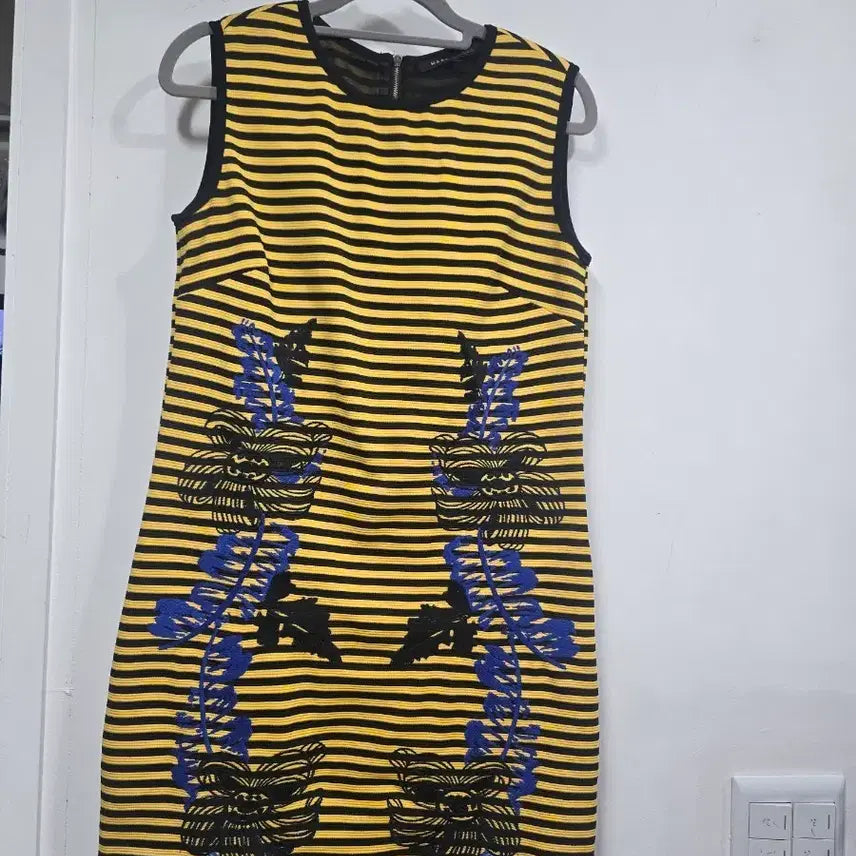 [BUNJANG] Massimo Dutti Striped Flower Midi Dress / 마시모 dutti 줄무늬 플라워 원피스