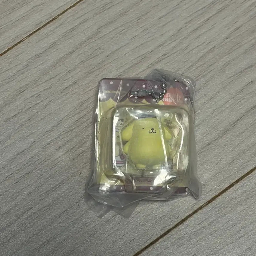 [BUNJANG] Sanrio Pompompurin Mascot Keychain New / 산리오 폼폼푸린 마스코트 키링 새상품